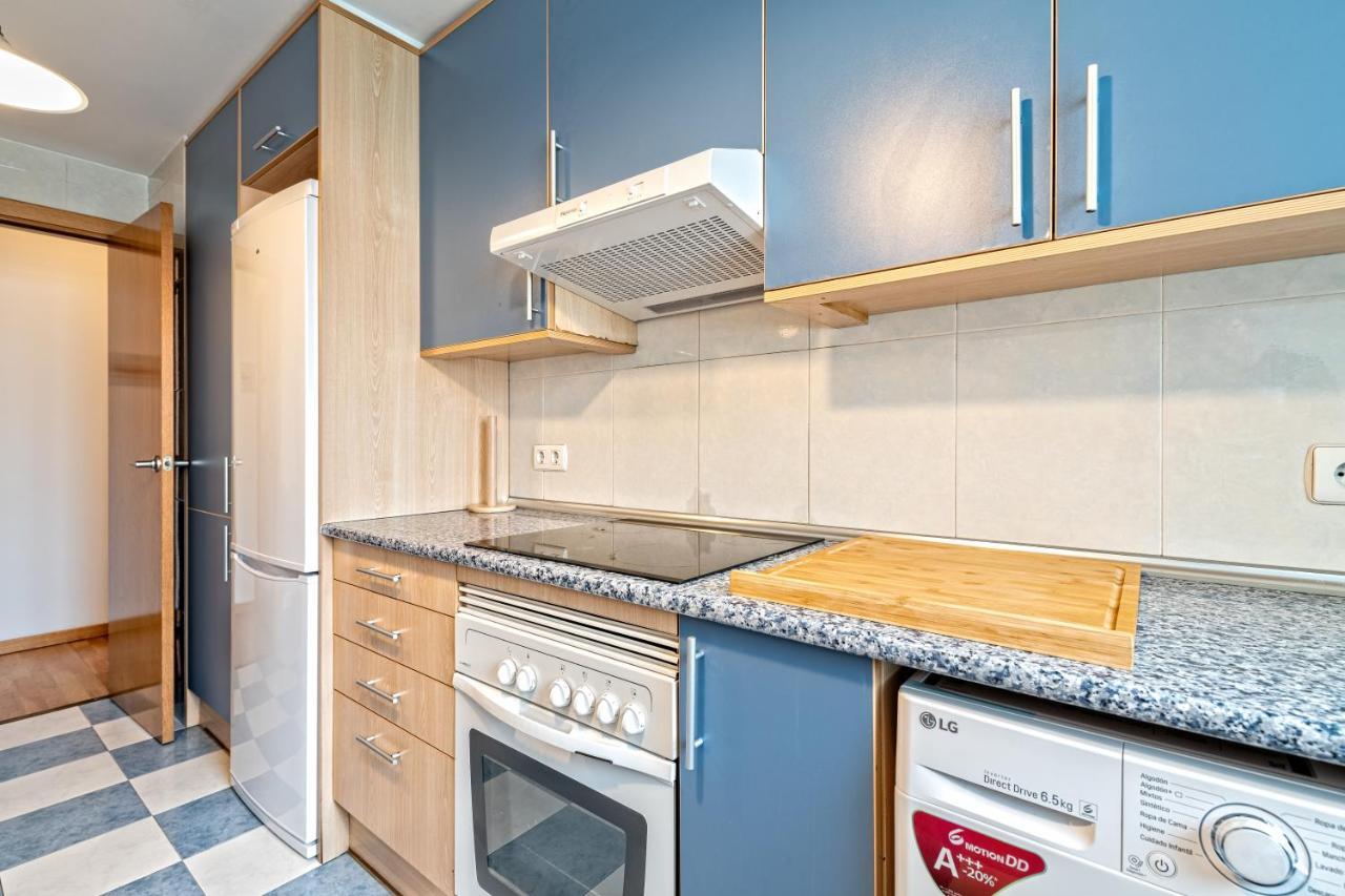 Calido Apartamento Con Piscina En Barcelona Ripollet Bagian luar foto