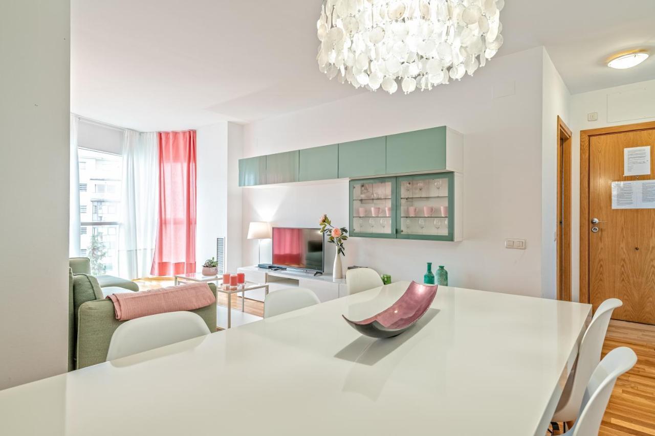 Calido Apartamento Con Piscina En Barcelona Ripollet Bagian luar foto